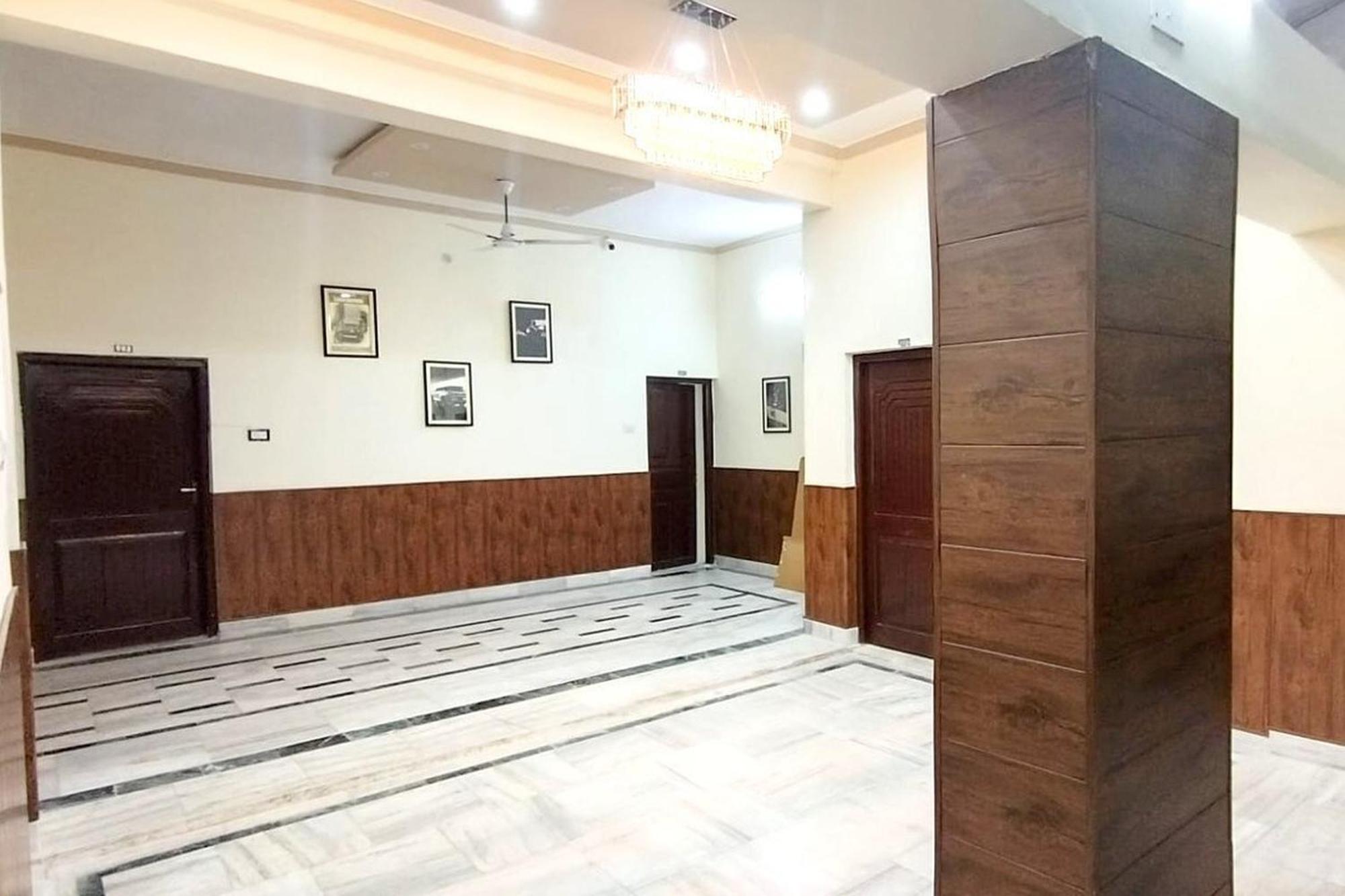 Hotel Indra