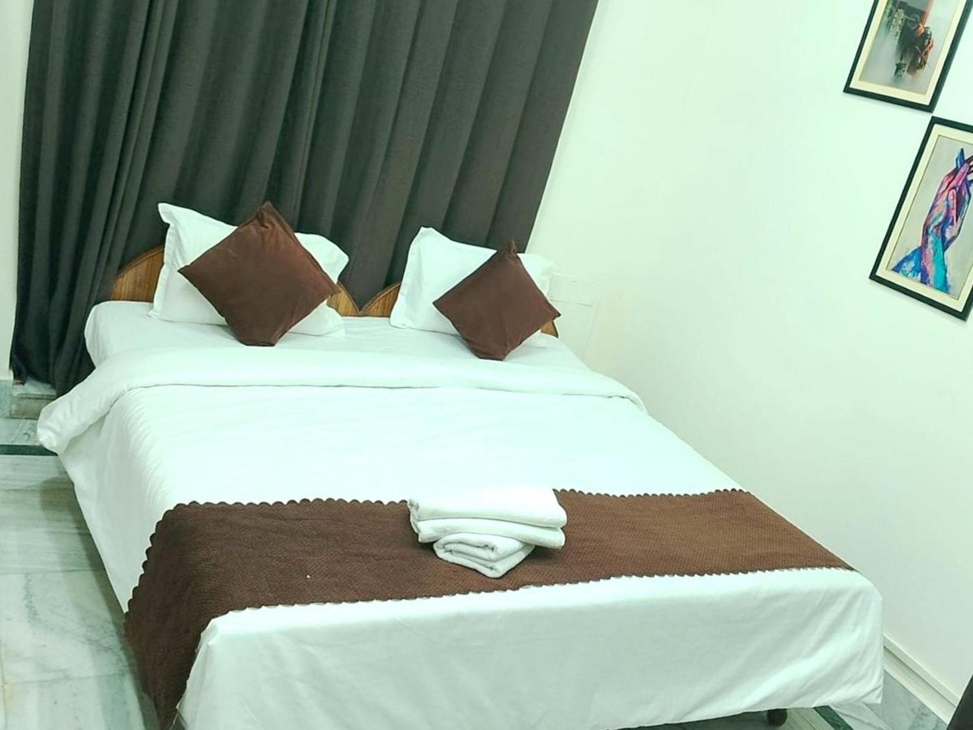 Indra Hotel Varanasi